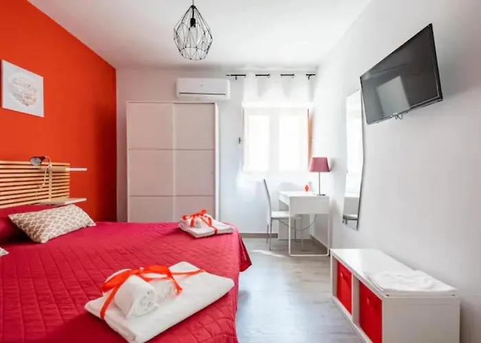 Visit Bed & Breakfast