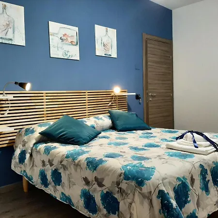Visit Couette-café Agrigente
