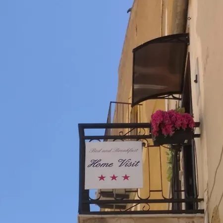 Visit Couette-café Agrigente