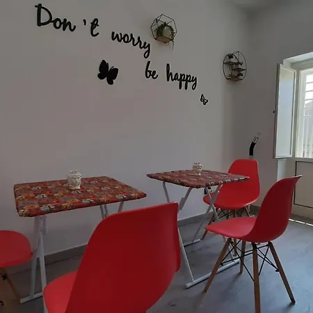 Visit Bed & Breakfast 2*