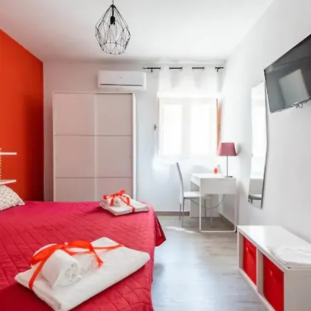 Visit Bed & Breakfast