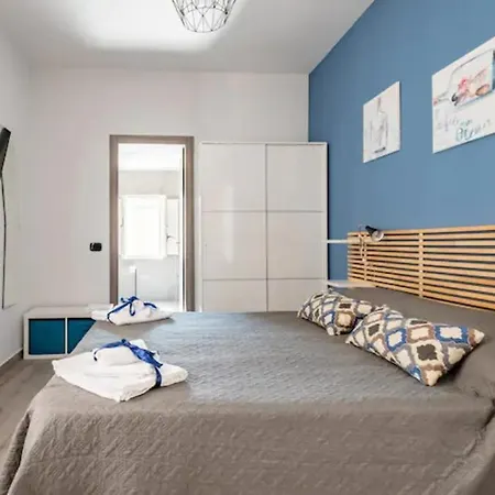 Visit Couette-café Agrigente