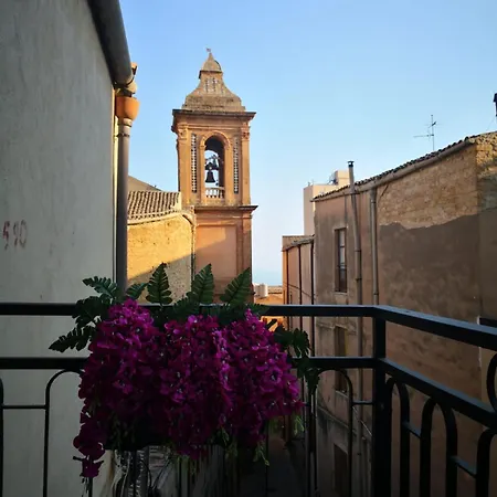 Visit فندق مبيت وإفطار