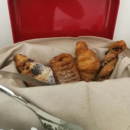 Visit فندق مبيت وإفطار أغريجنتو