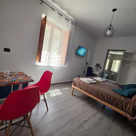فندق مبيت وإفطار Visit أغريجنتو